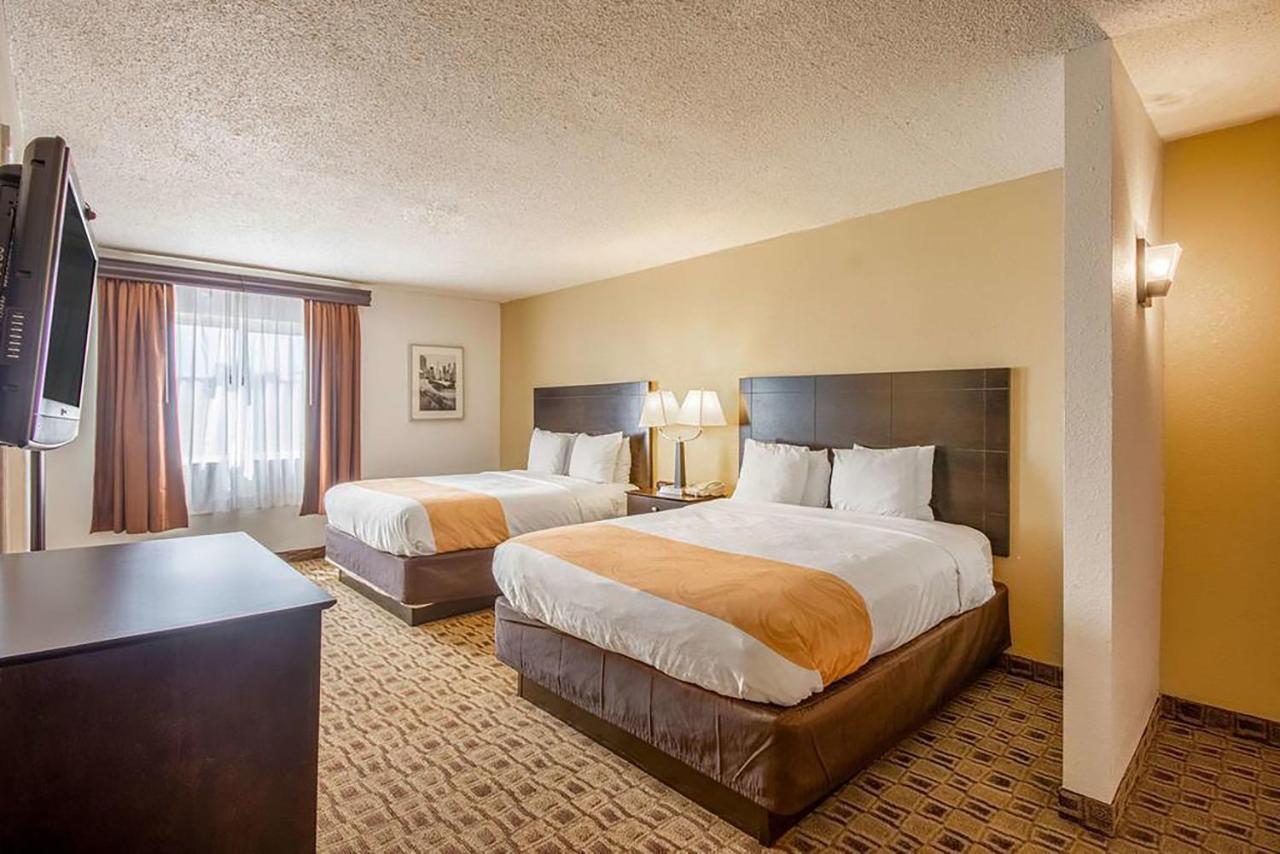 Coratel Plus Suites Wichita West Airport ภายนอก รูปภาพ