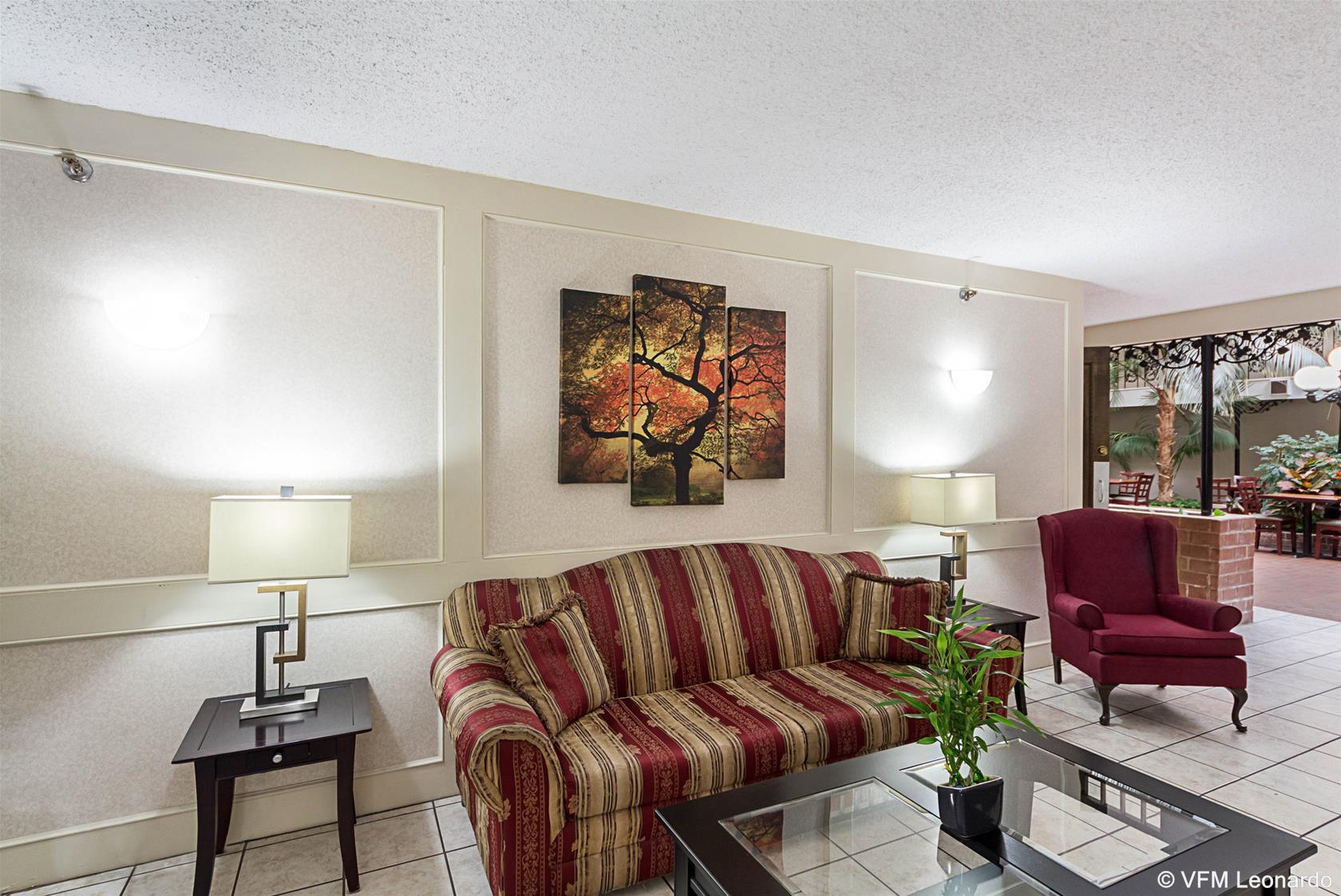 Coratel Plus Suites Wichita West Airport ภายนอก รูปภาพ