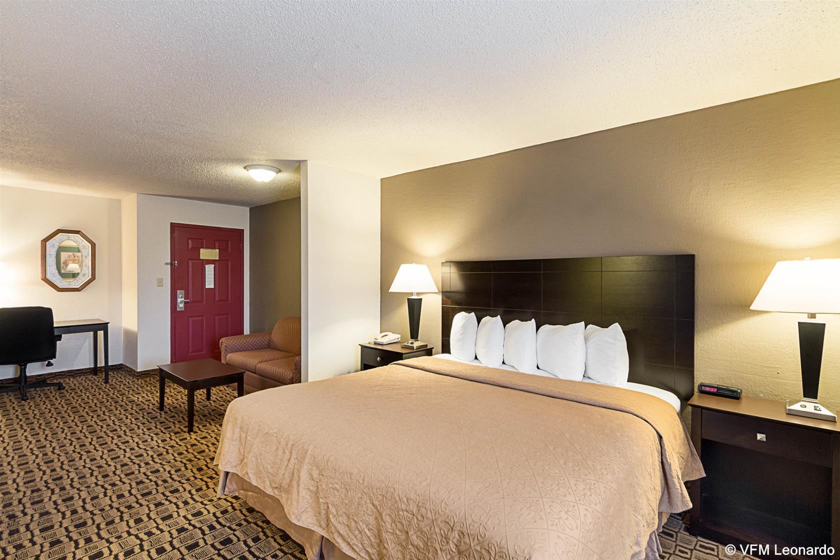 Coratel Plus Suites Wichita West Airport ภายนอก รูปภาพ